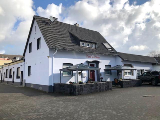 De Winter - - Apartmenthaus - Monteurzimmer 3* Castrop-Rauxel
